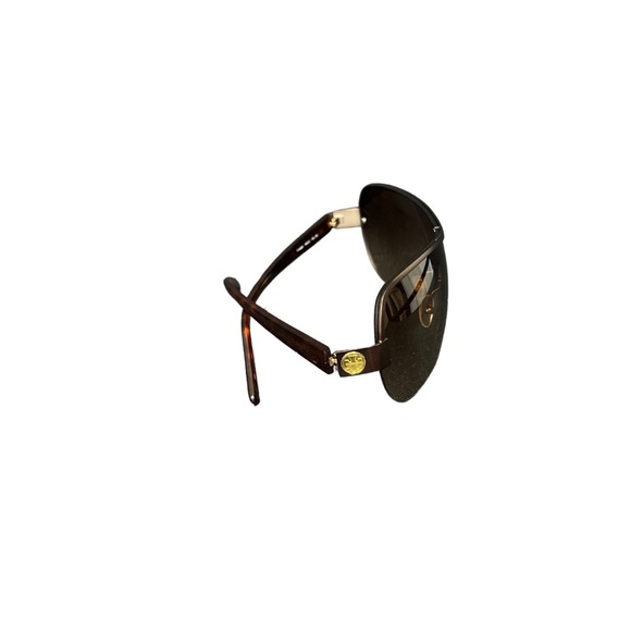 Tory Burch Sunglasses with Orange Case​ - Picture 6 of 8